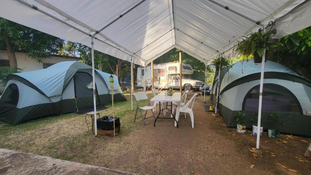 Fundraising -Help Us Build Recreation -Drive In Cinema -Stay In-Vieques For Less For 40 N Spend More Having Fun Bnbcampsite -Comfort Camping Queen Beds Tent Rental -Private Bath -5 Minutes Walk To Bioluminescent Bay N Restaurants -Cash Preferred 外观 照片